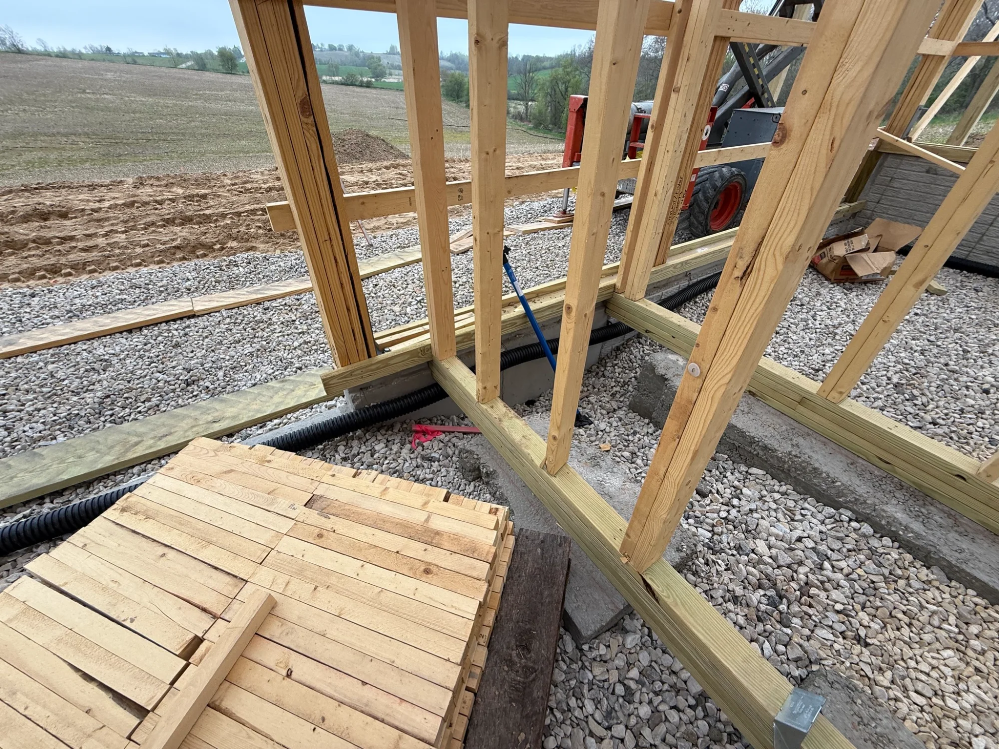 Large wood frame barndominium in Indiana